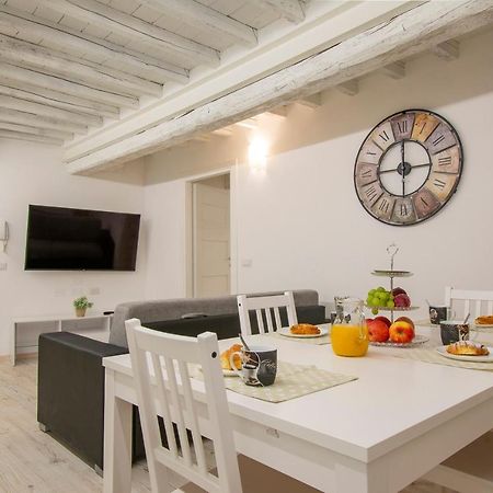Casa Alice - Elegant In The Centre Of The City Сиена Екстериор снимка