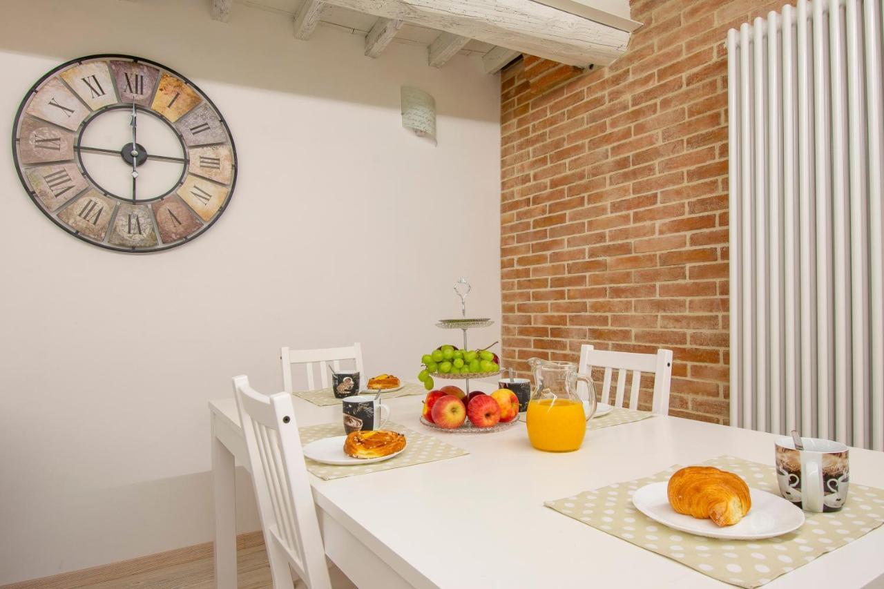 Casa Alice - Elegant In The Centre Of The City Сиена Екстериор снимка