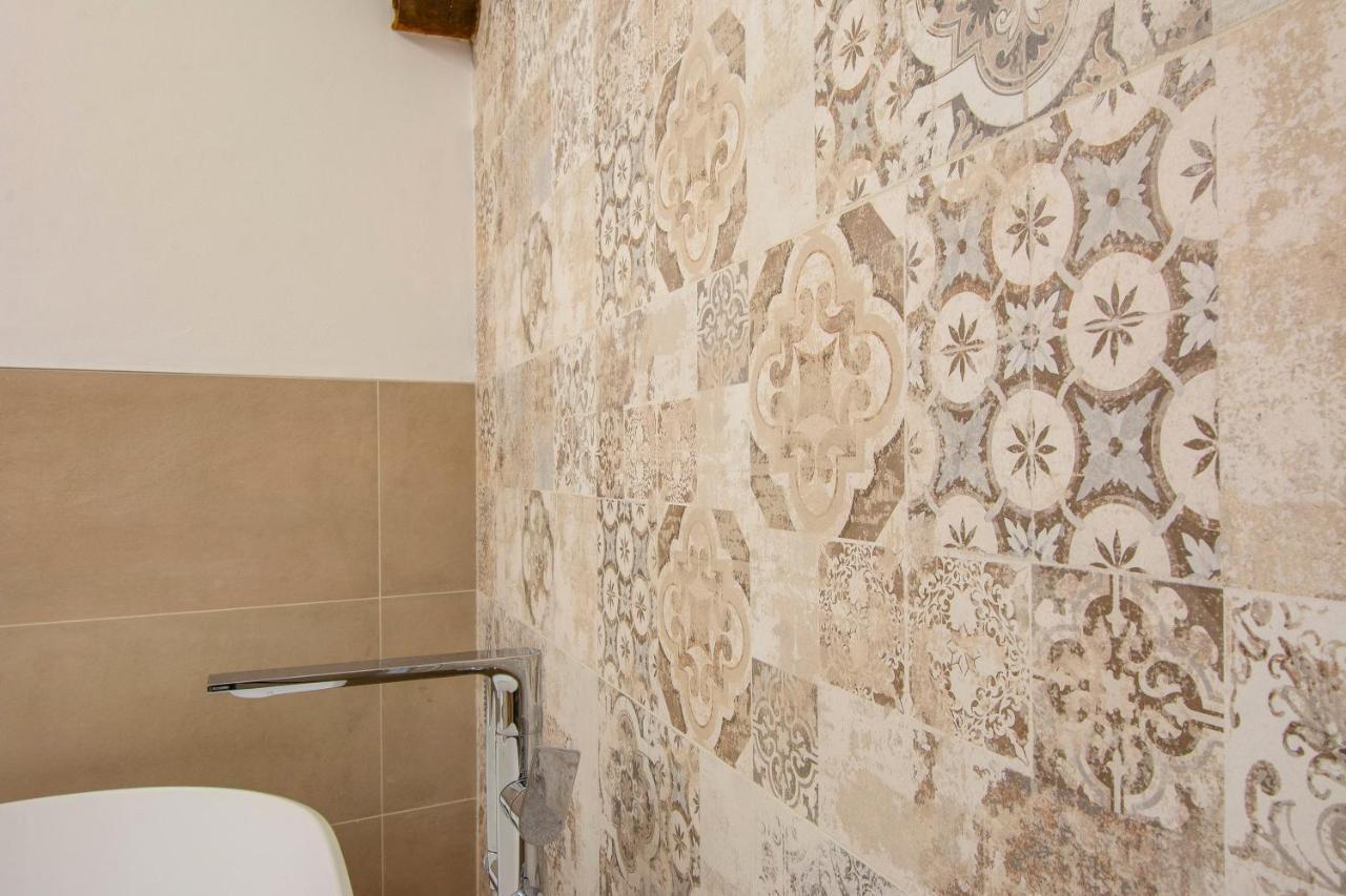 Casa Alice - Elegant In The Centre Of The City Сиена Екстериор снимка